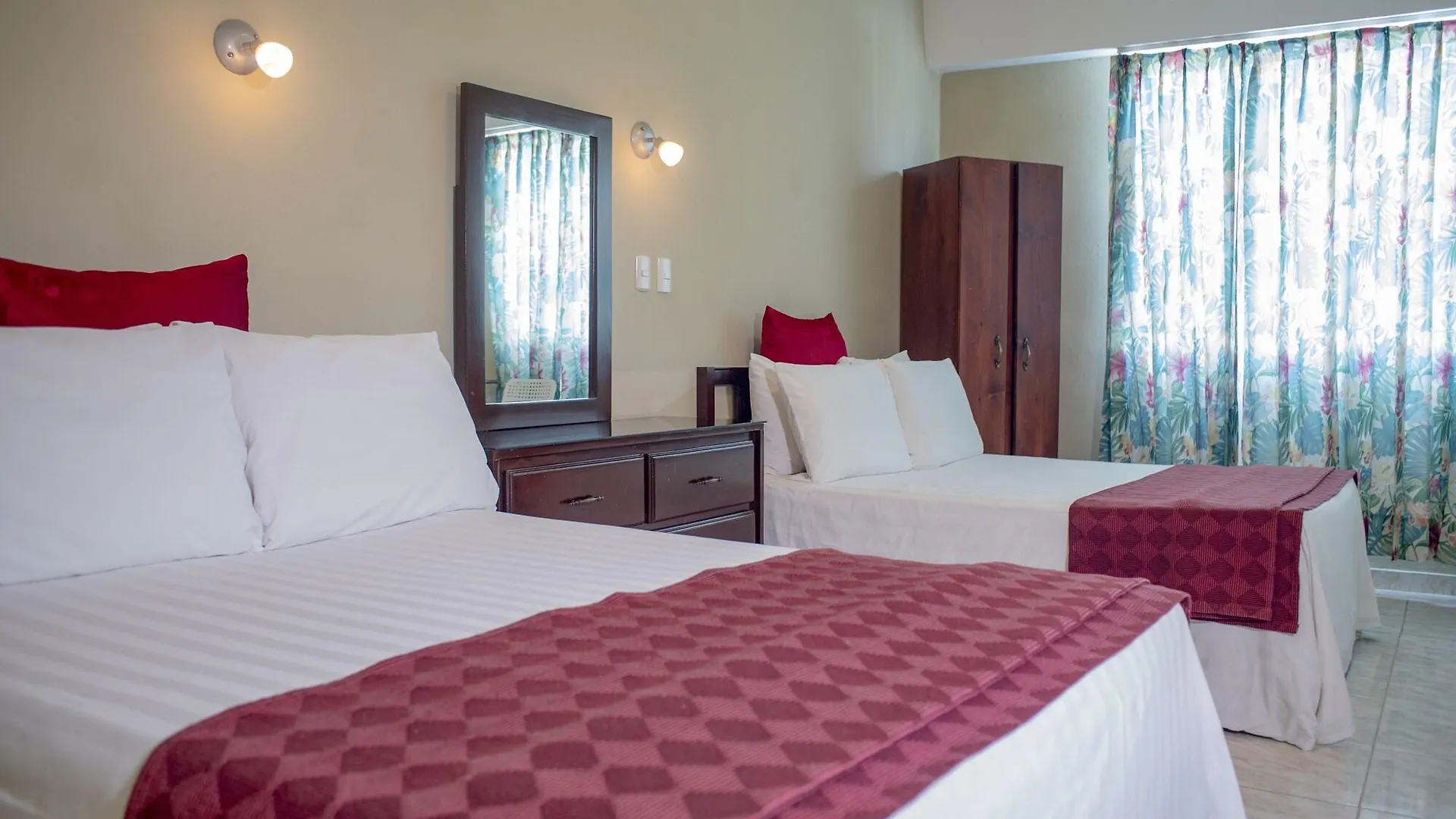 ***  Hotel Real Bella Vista Santo Domingo Dominican Republic